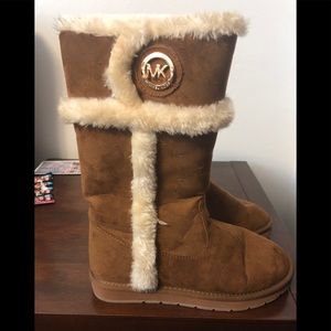 Michael Kors winter boots
